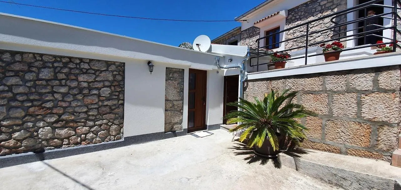 Holiday House With A Parking Space Milovac, Paklenica - 15168 Starigrad Paklenica