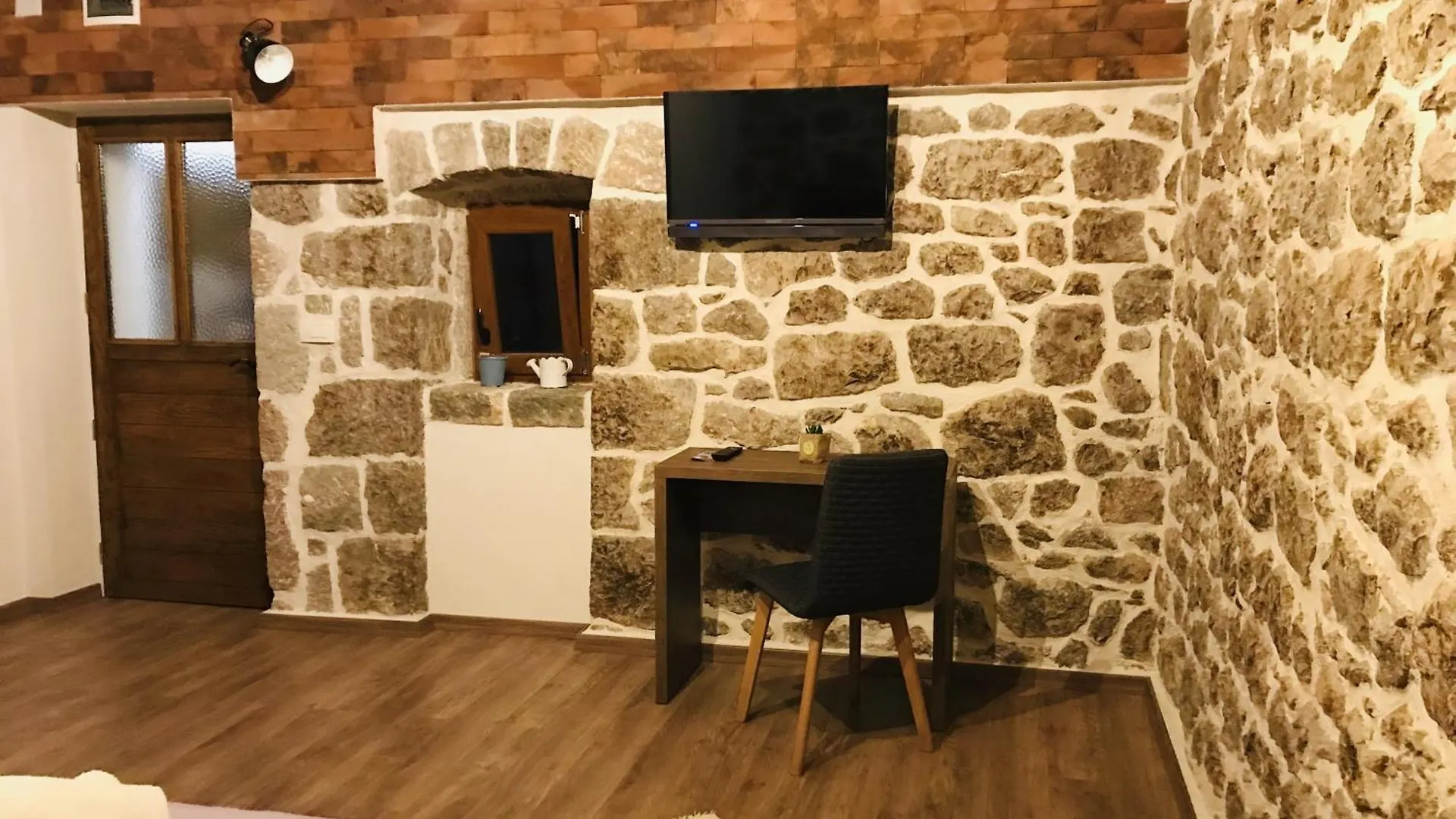 Holiday House With A Parking Space Milovac, Paklenica - 15168 Starigrad Paklenica 0*,
