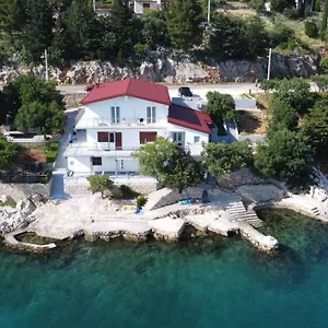 Apartment Mila, Starigrad Paklenica